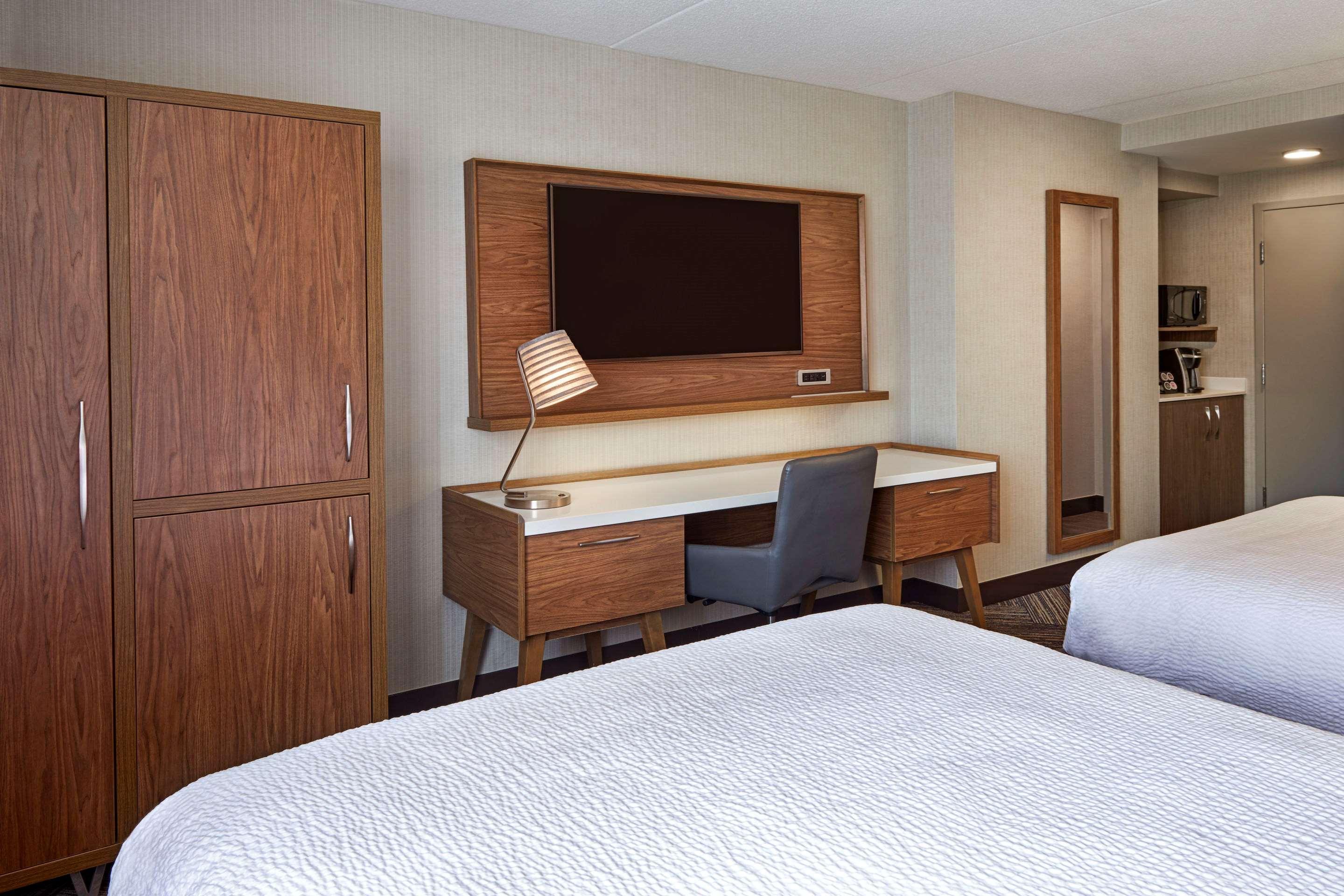 Comfort Inn Sarnia Exterior photo