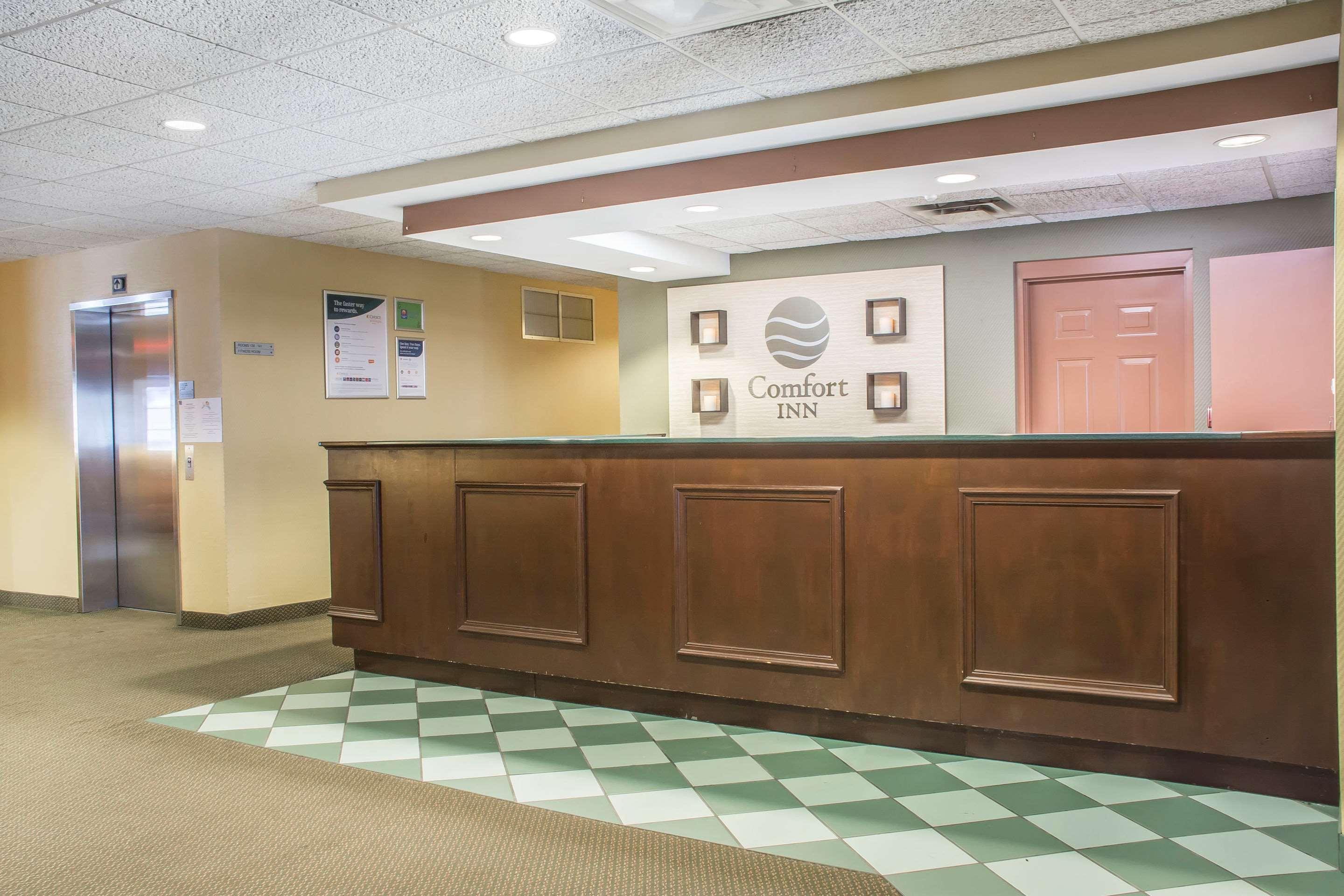 Comfort Inn Sarnia Exterior photo