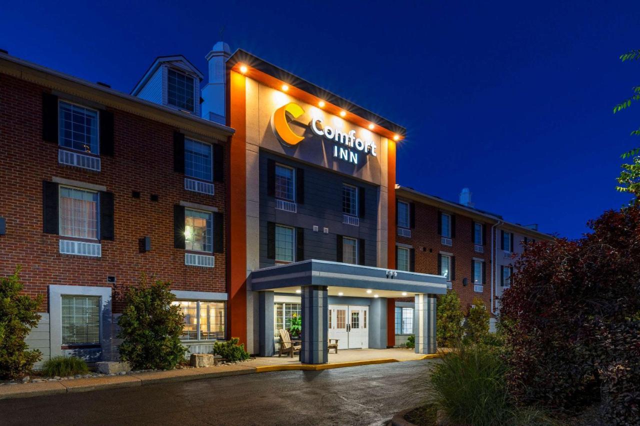 Comfort Inn Sarnia Exterior photo